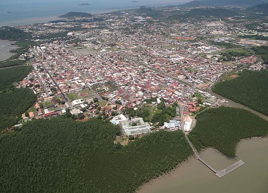 Une photo emblématique du territoire mesuré (Cayenne.8)